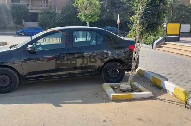 رينو لوجان 2016 أوتوماتيك - تاني مالك - كاوتش وبطارية جديدة