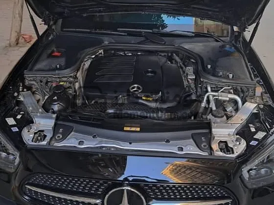 مرسيدس E300 AMG موديل 2023 مستعملة للبيع بعداد 18000 كم
