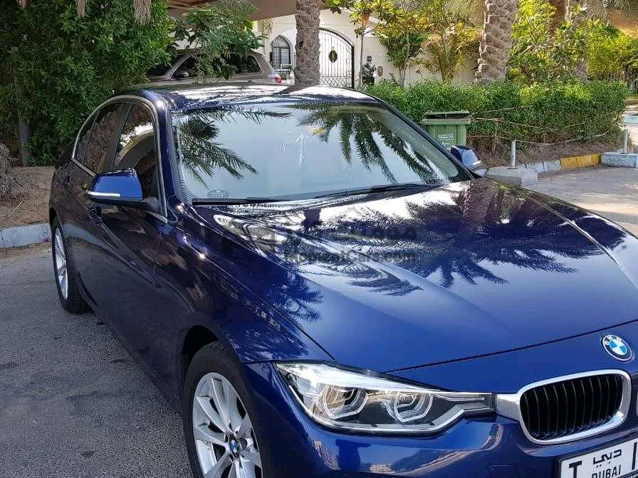 بي إم دبليو 318i 2017 خليجي - حالة ممتازة