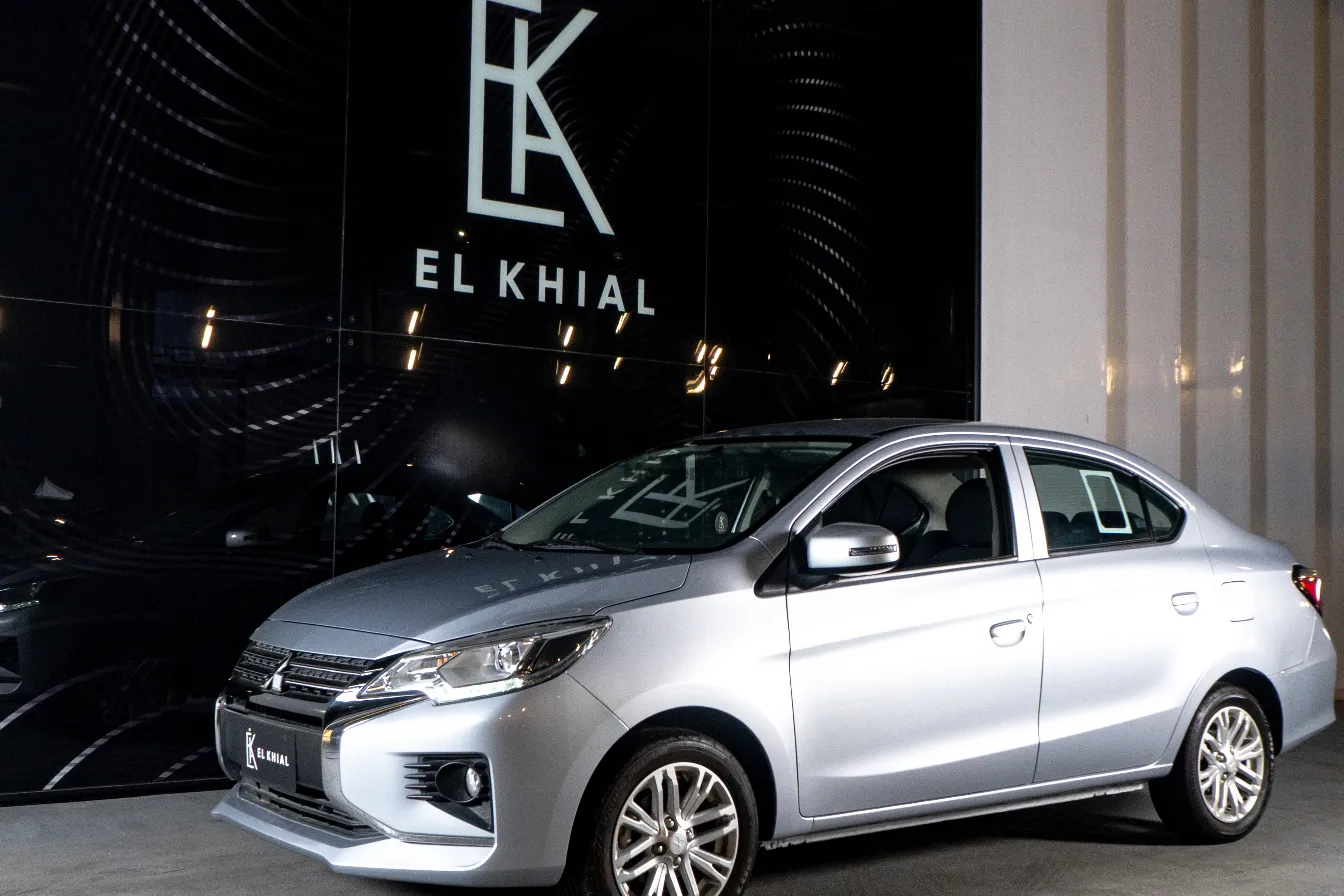 ميتسوبيشي أتراج 2025 أوتوماتيك جديدة