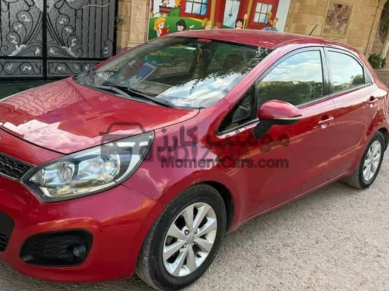 كيا ريو 2015 الفئة الثانية هاتشباك اوتوماتيك للبيع