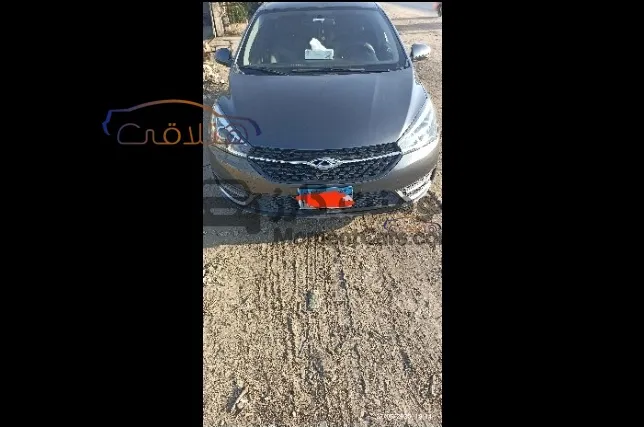 شيري اريزو 5 اتوماتيك 2020 فرش جلد للبيع