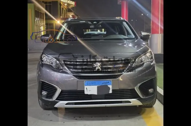 بيجو 5008 موديل 2020 أتوماتيك 92 ألف كم للبيع