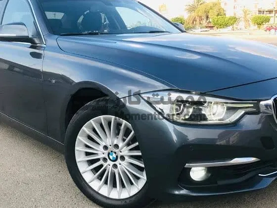 بي ام دبليو 320i 2019 للبيع 140 ألف كم