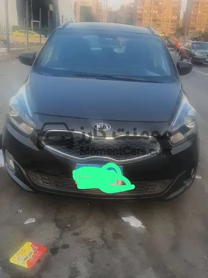 كيا كارينز 2015 اتوماتيك أول يد 120 ألف كم