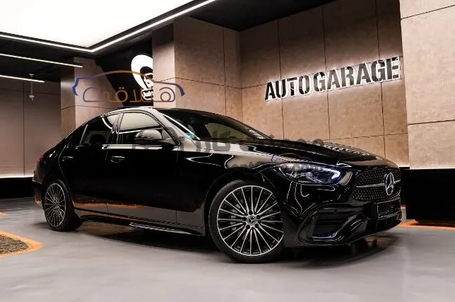 مرسيدس C 200 موديل 2023 كسر زيرو للبيع