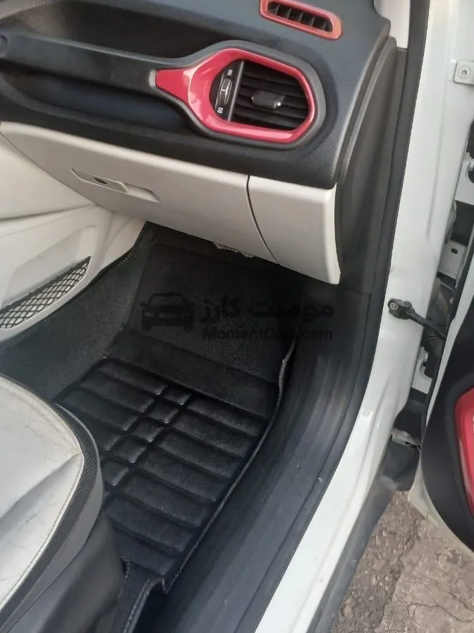 جيب رينيجيد 2019 اتوماتيك فابريكة 80 ألف كم